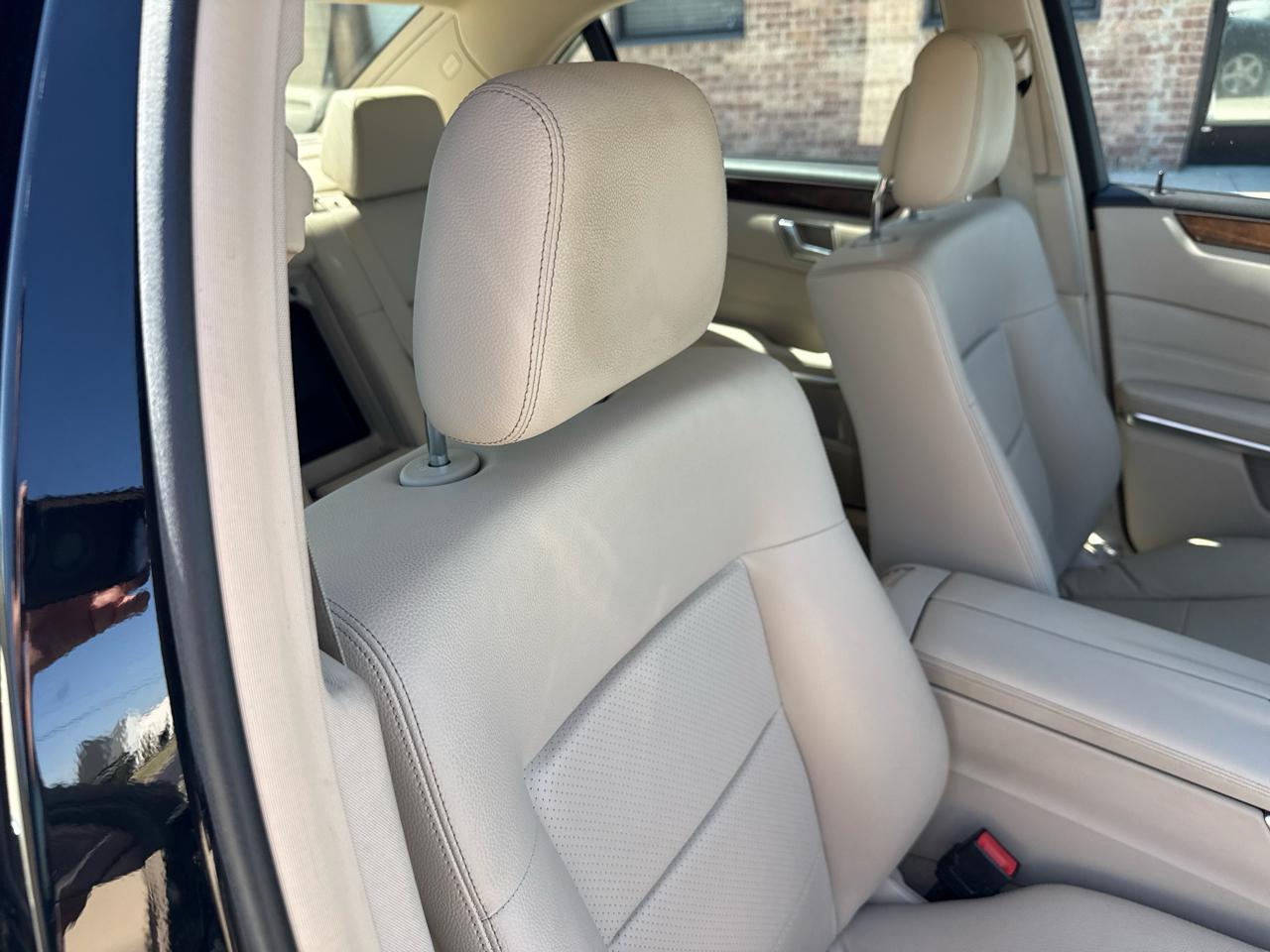 Mercedes-Benz E-Class 4dr Sdn E 250 BlueTEC Sport 4MATIC 2014