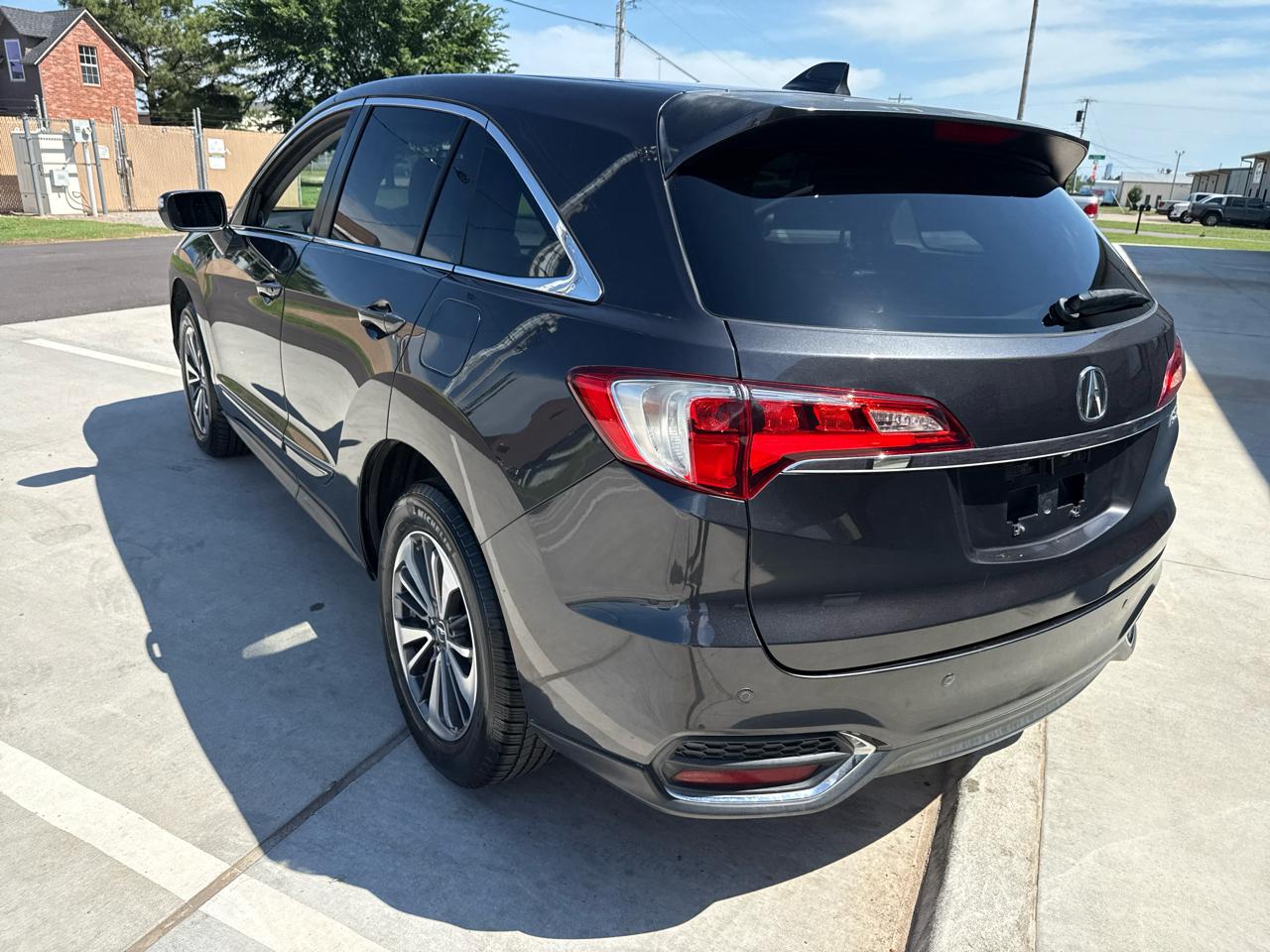 Acura RDX FWD 4dr Advance Pkg 2016