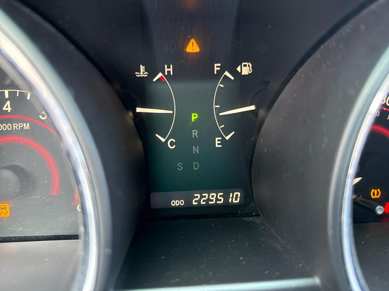 Toyota Highlander FWD 4dr V6 Limited (Natl) 2011