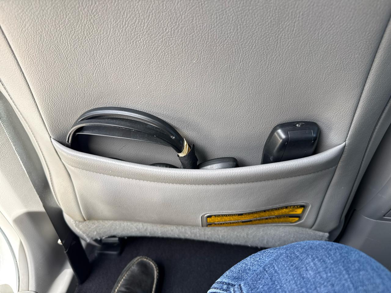 Toyota Highlander FWD 4dr V6 Limited (Natl) 2011