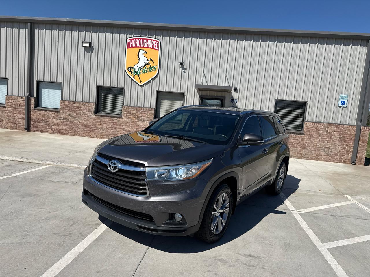 Toyota Highlander FWD 4dr V6 XLE (Natl) 2015