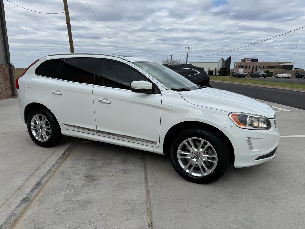 Volvo XC60 FWD 4dr 3.2L 2014