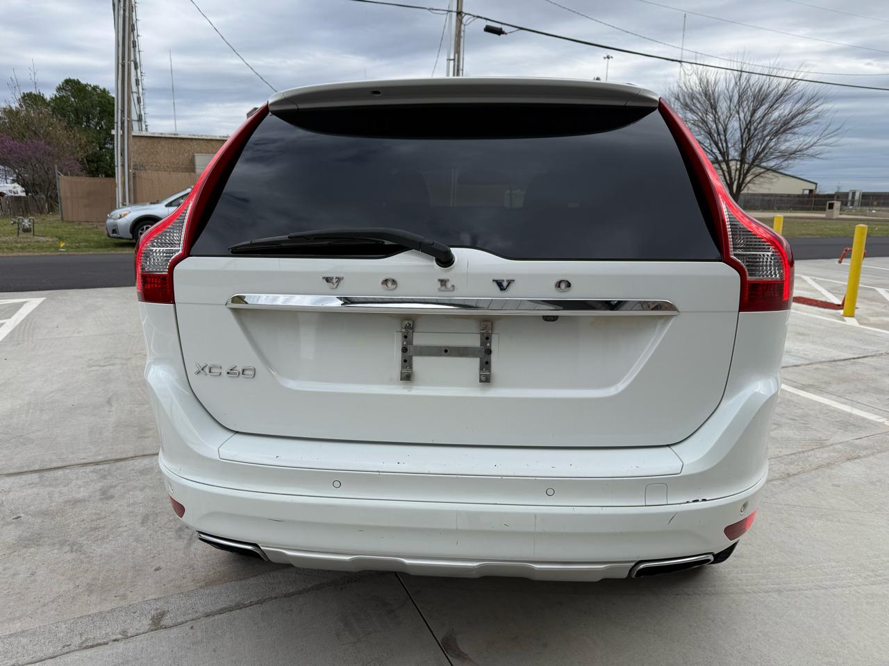 Volvo XC60 FWD 4dr 3.2L 2014