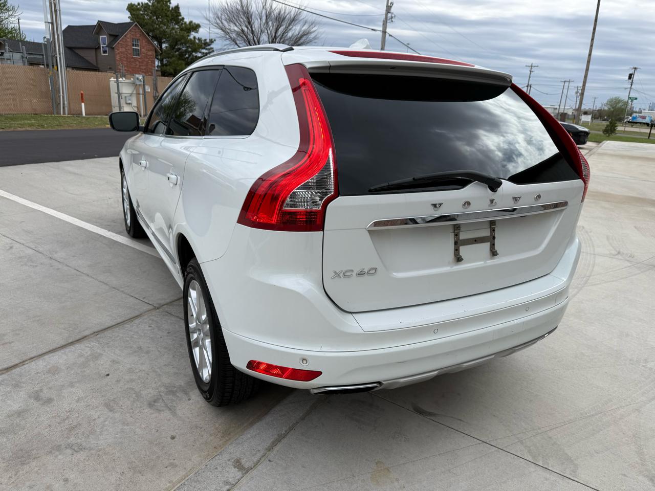 Volvo XC60 FWD 4dr 3.2L 2014