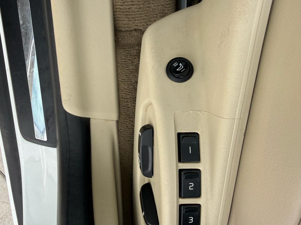 Volvo XC60 FWD 4dr 3.2L 2014