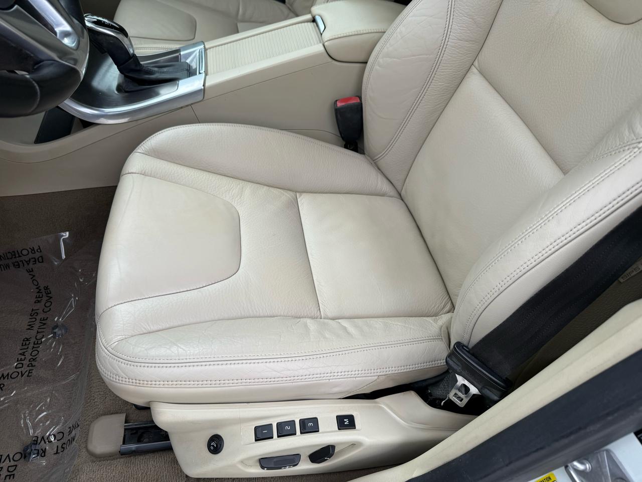 Volvo XC60 FWD 4dr 3.2L 2014