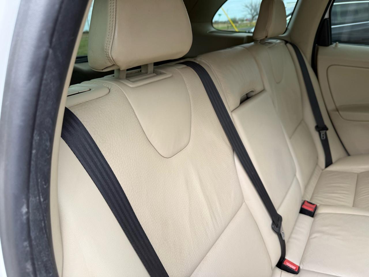 Volvo XC60 FWD 4dr 3.2L 2014