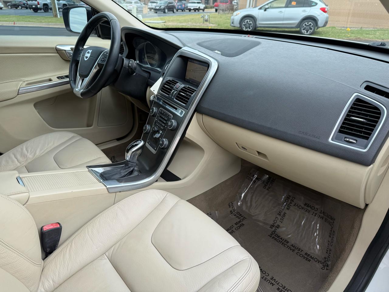 Volvo XC60 FWD 4dr 3.2L 2014