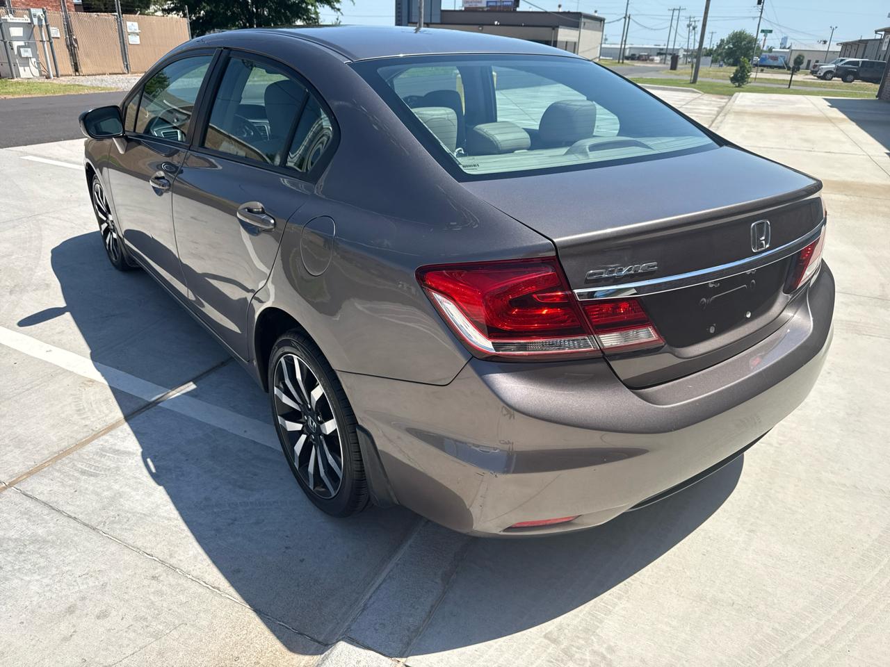 Honda Civic Sedan 4dr CVT EX-L 2015