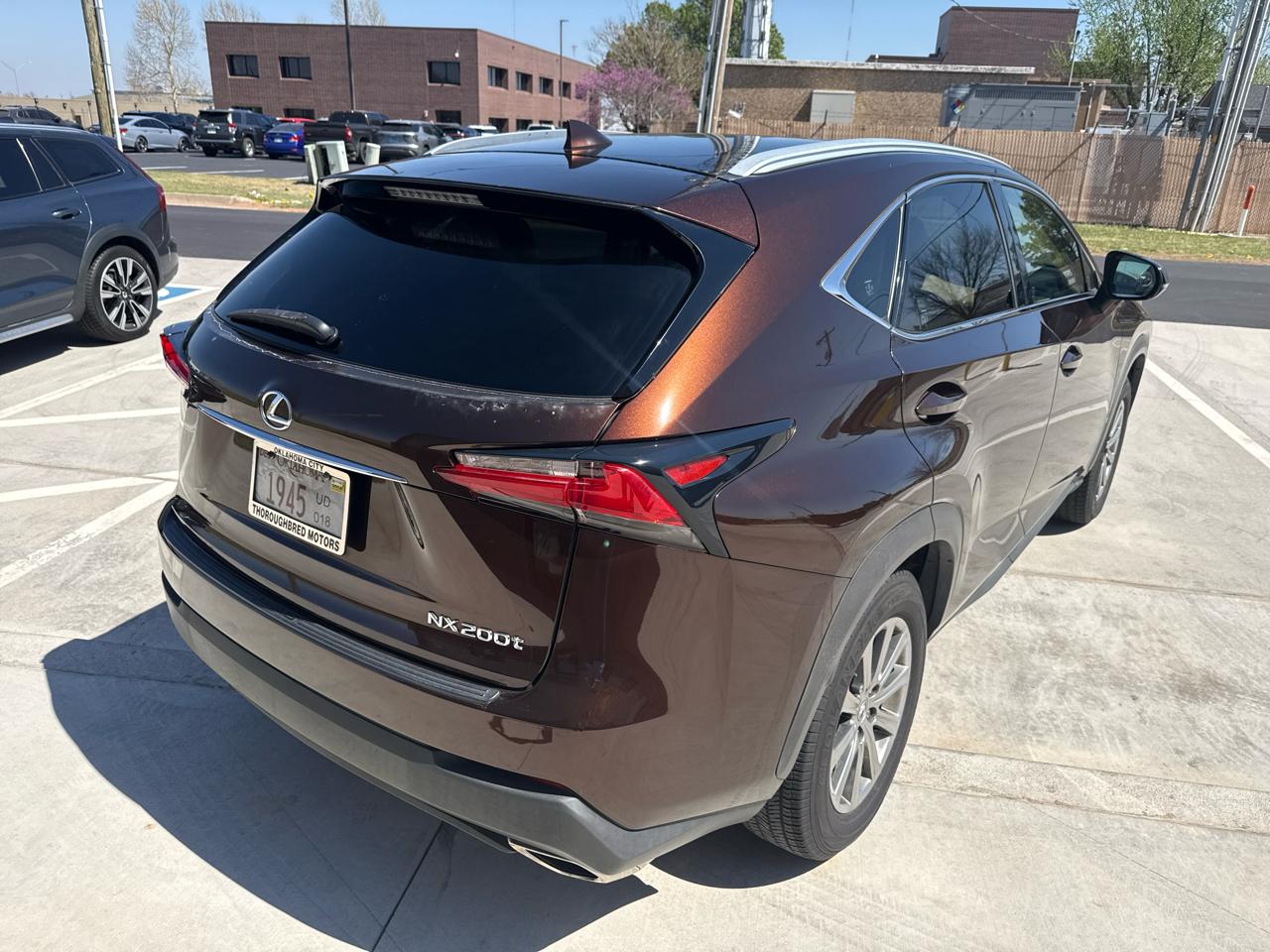 Lexus NX 200t FWD 4dr 2016