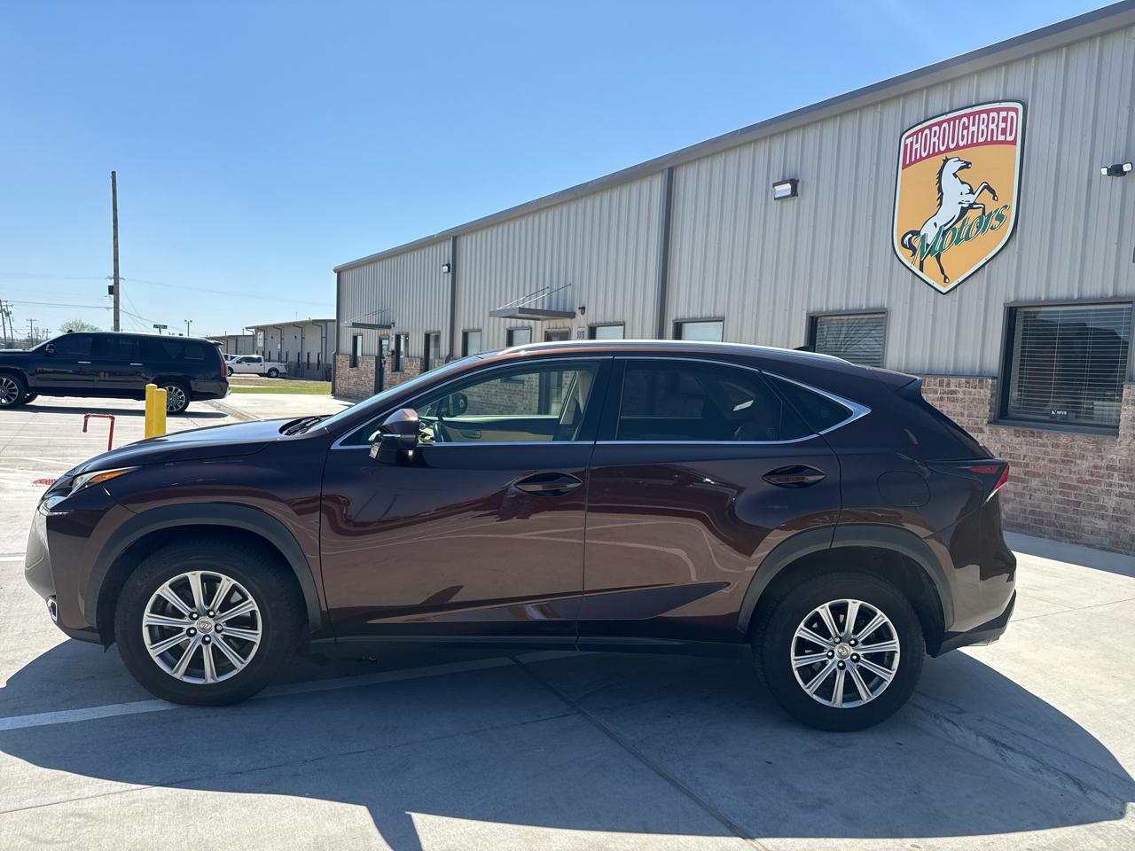 Lexus NX 200t FWD 4dr 2016