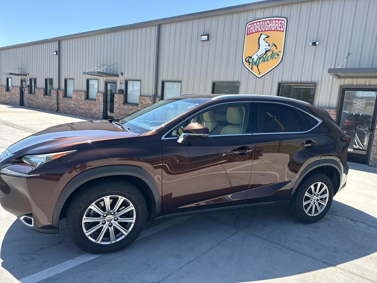 Lexus NX 200t FWD 4dr 2016