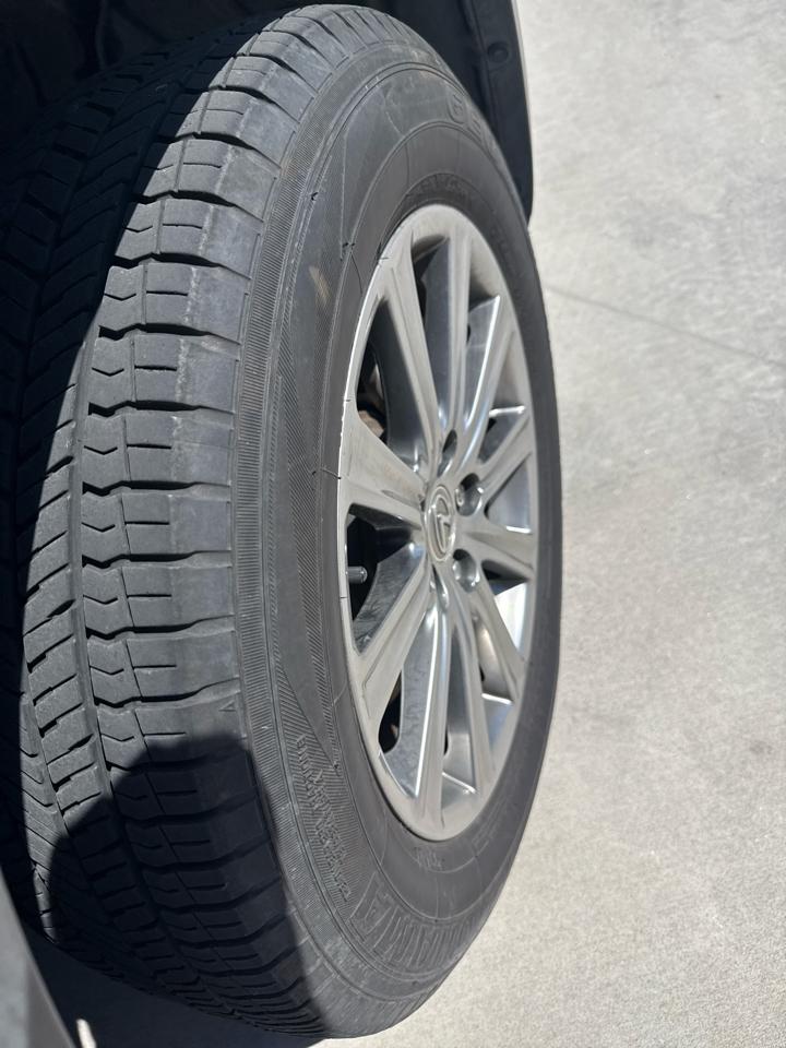 Lexus NX 200t FWD 4dr 2016