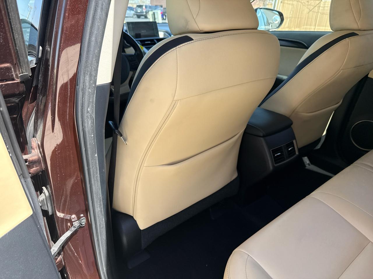 Lexus NX 200t FWD 4dr 2016