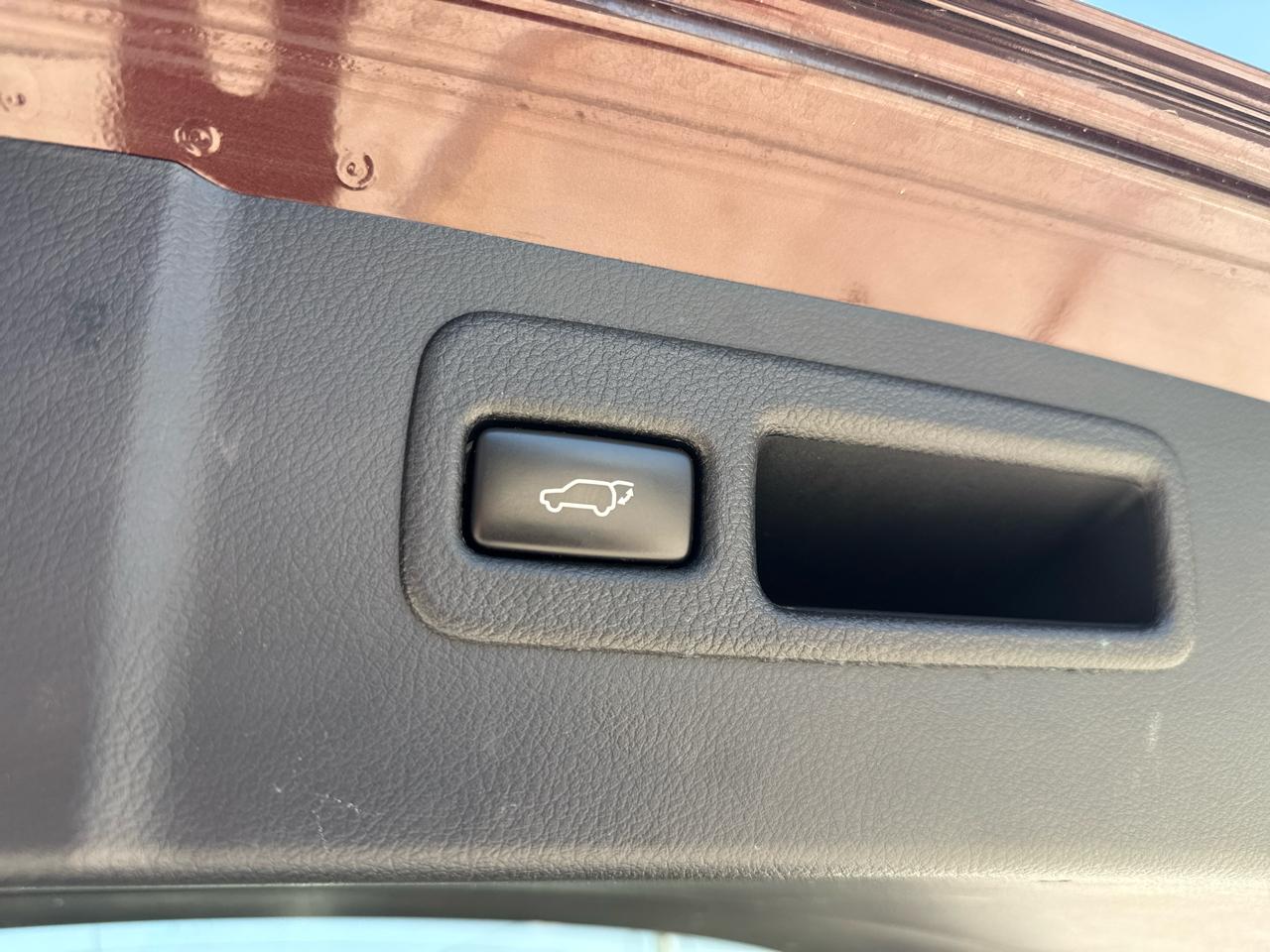 Lexus NX 200t FWD 4dr 2016