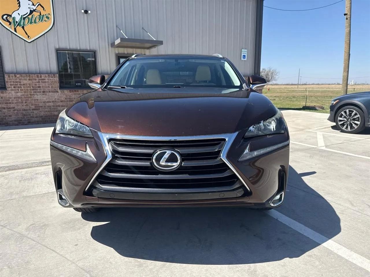 Lexus NX 200t FWD 4dr 2016
