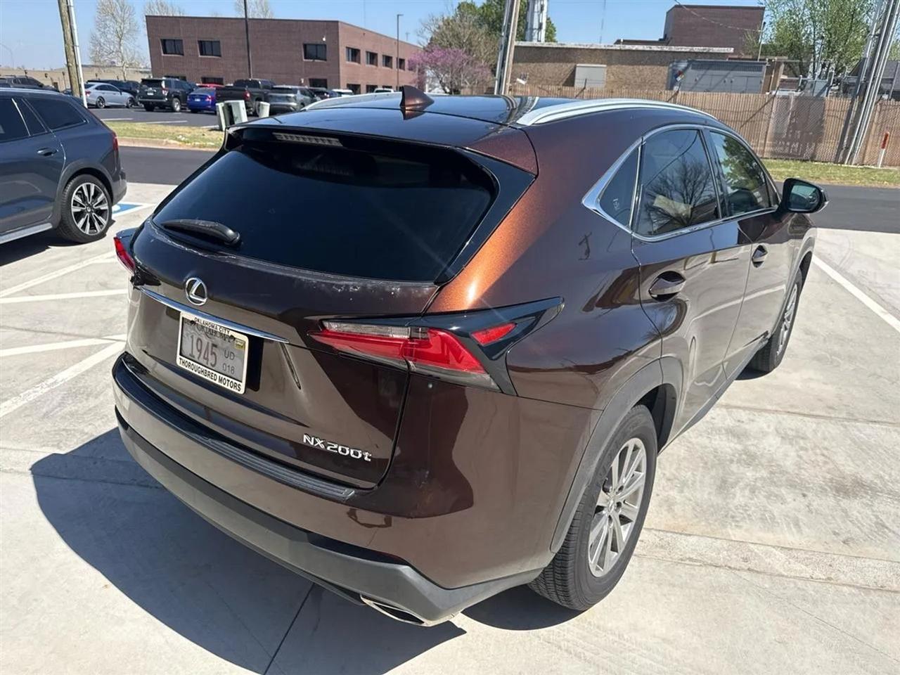 Lexus NX 200t FWD 4dr 2016