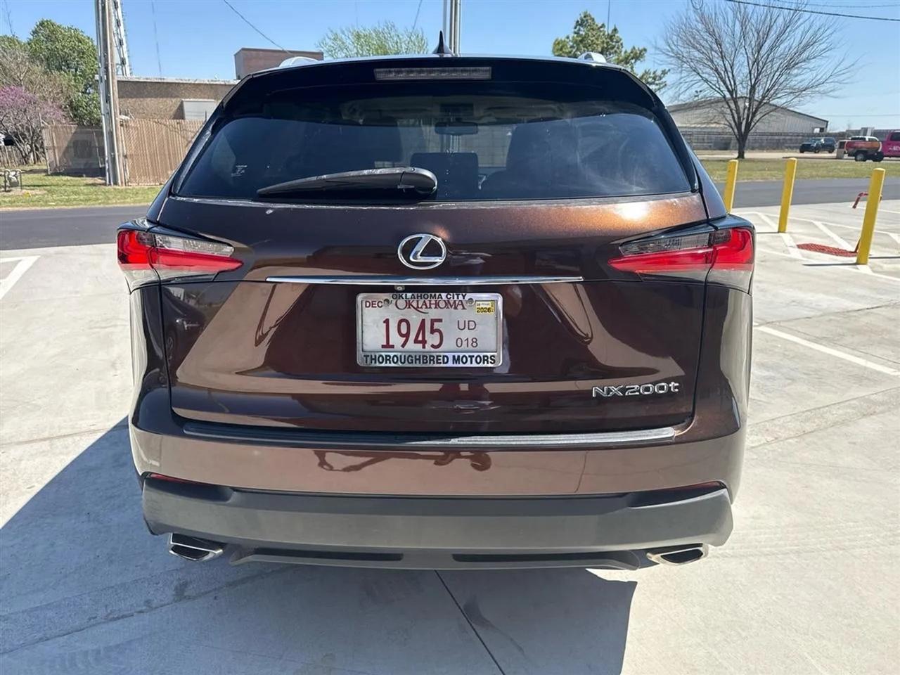 Lexus NX 200t FWD 4dr 2016