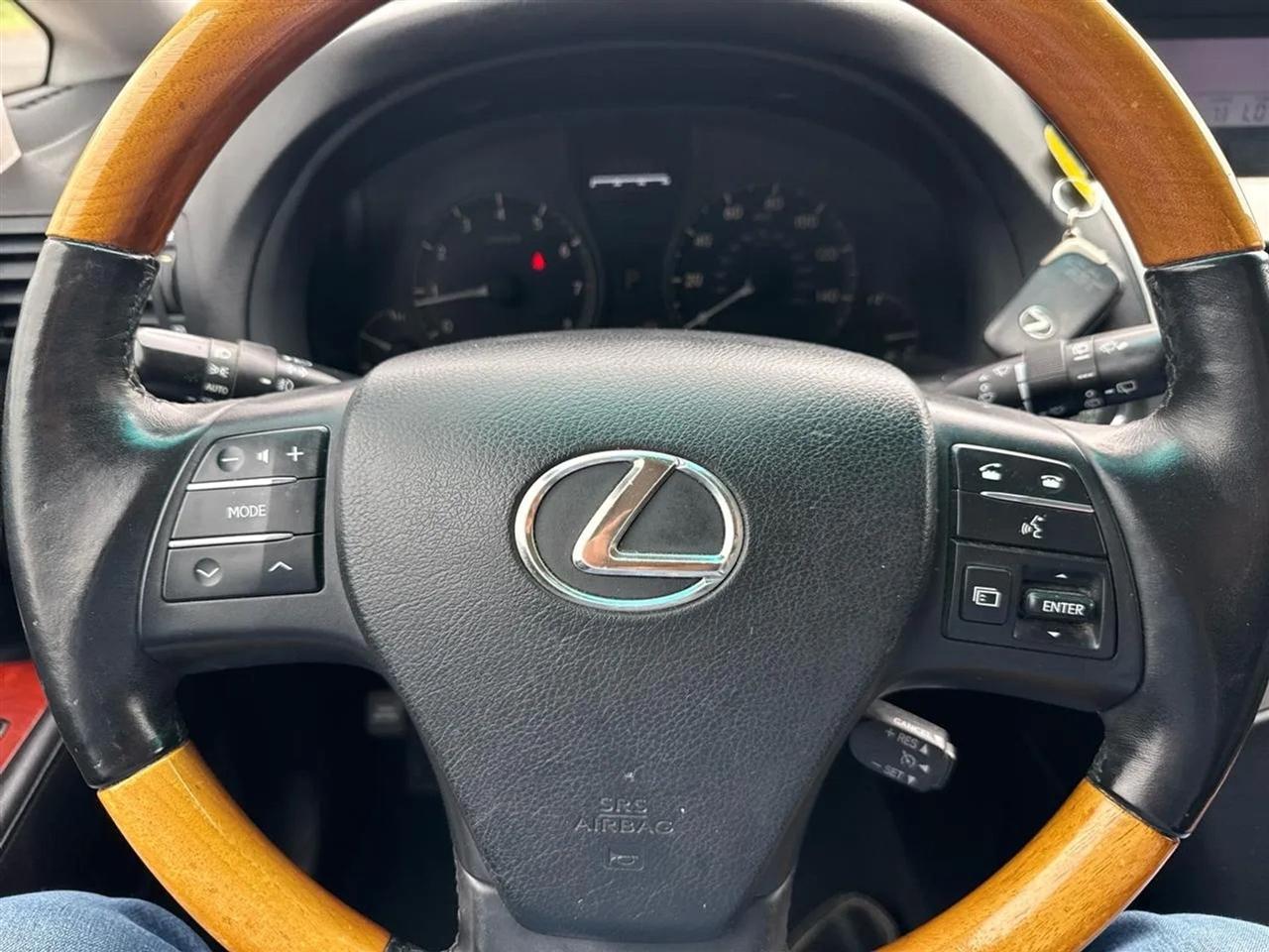 Lexus RX 350 FWD 4dr 2010