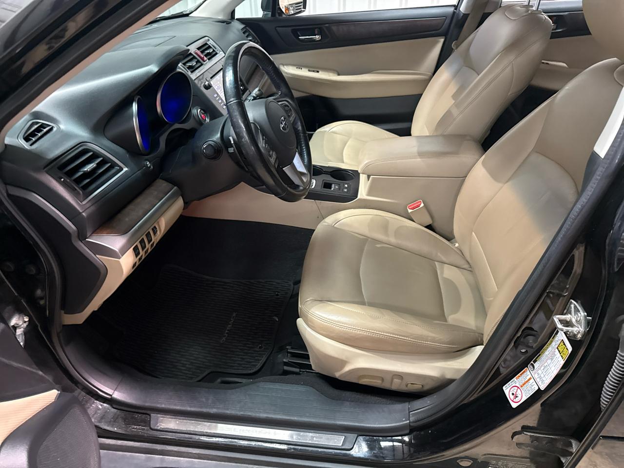 Subaru Outback 4dr Wgn 3.6R Limited 2016