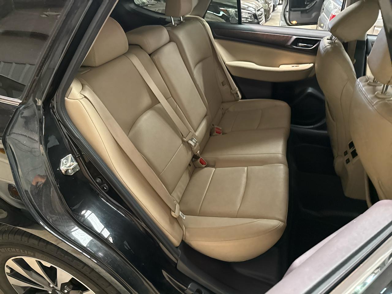 Subaru Outback 4dr Wgn 3.6R Limited 2016