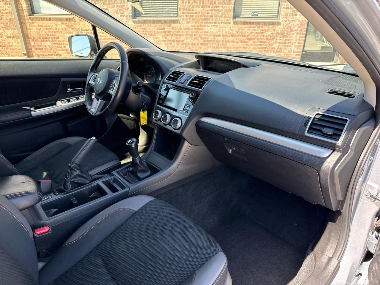 Subaru Crosstrek 2.0i Premium Manual 2017