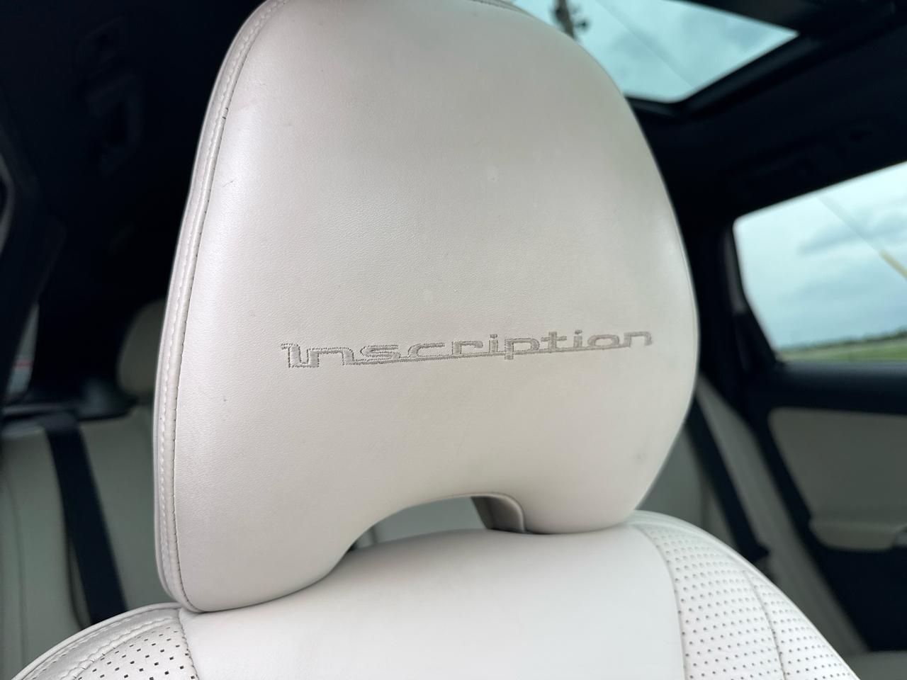 Volvo XC60 2015.5 AWD 4dr T6 Platinum 2015
