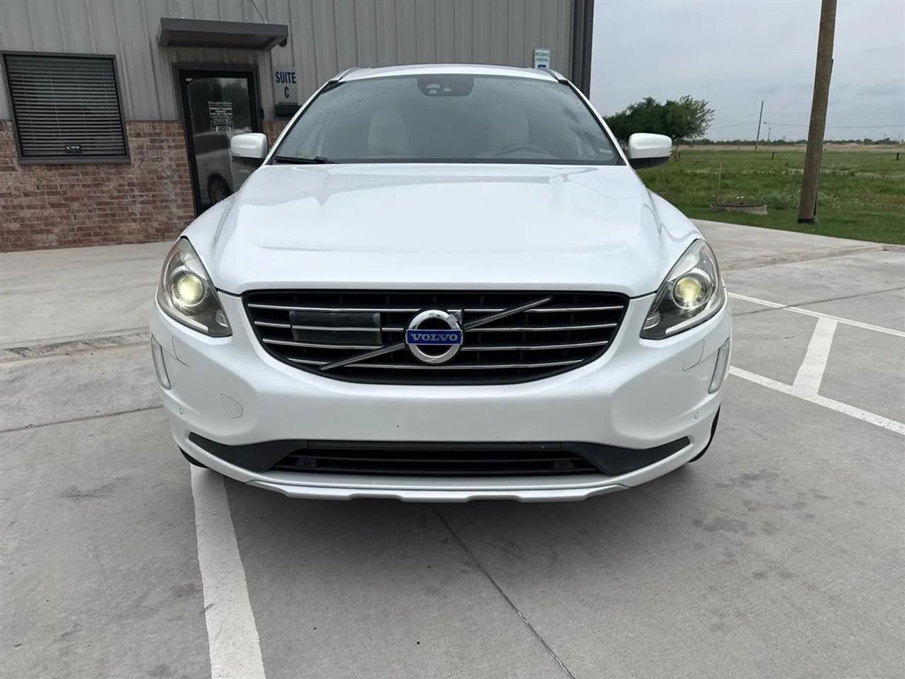 Volvo XC60 2015.5 AWD 4dr T6 Platinum 2015