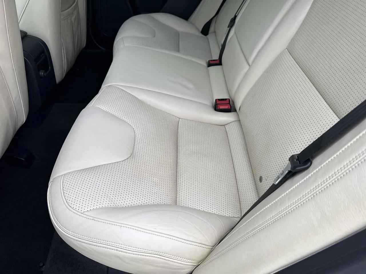 Volvo XC60 2015.5 AWD 4dr T6 Platinum 2015