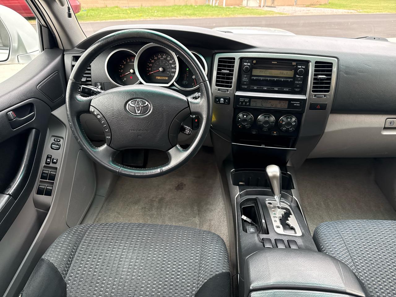 Toyota 4Runner 2WD 4dr V6 SR5 (Natl) 2007