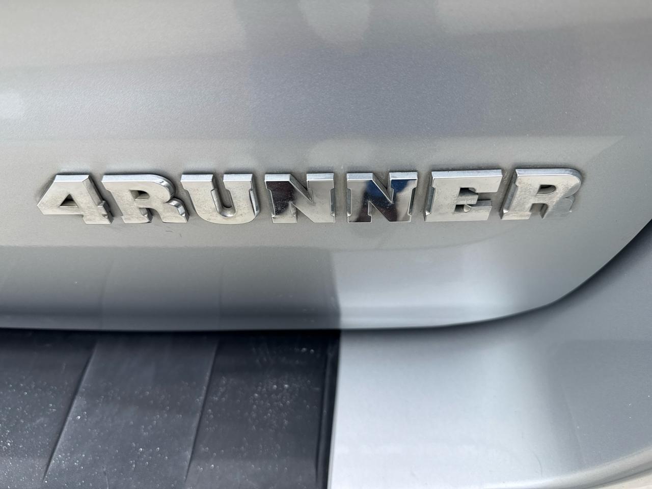 Toyota 4Runner 2WD 4dr V6 SR5 (Natl) 2007