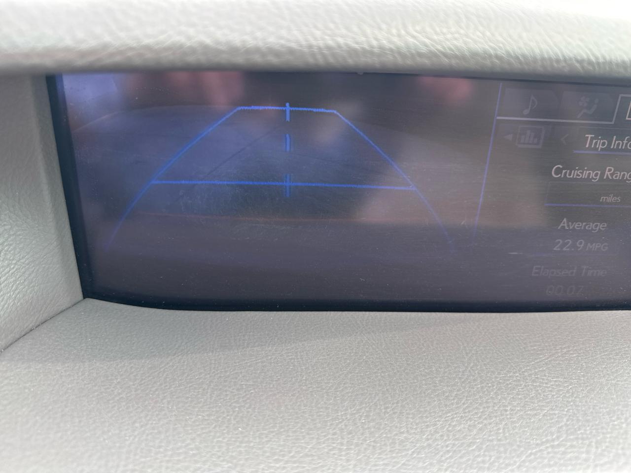 Lexus LS 460 4dr Sdn RWD 2013