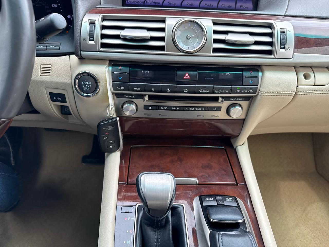 Lexus LS 460 4dr Sdn RWD 2013