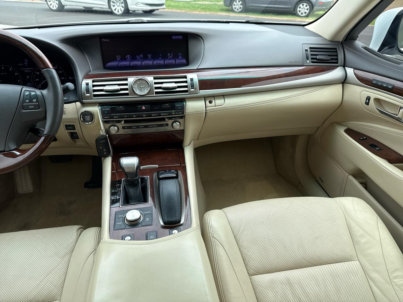 Lexus LS 460 4dr Sdn RWD 2013