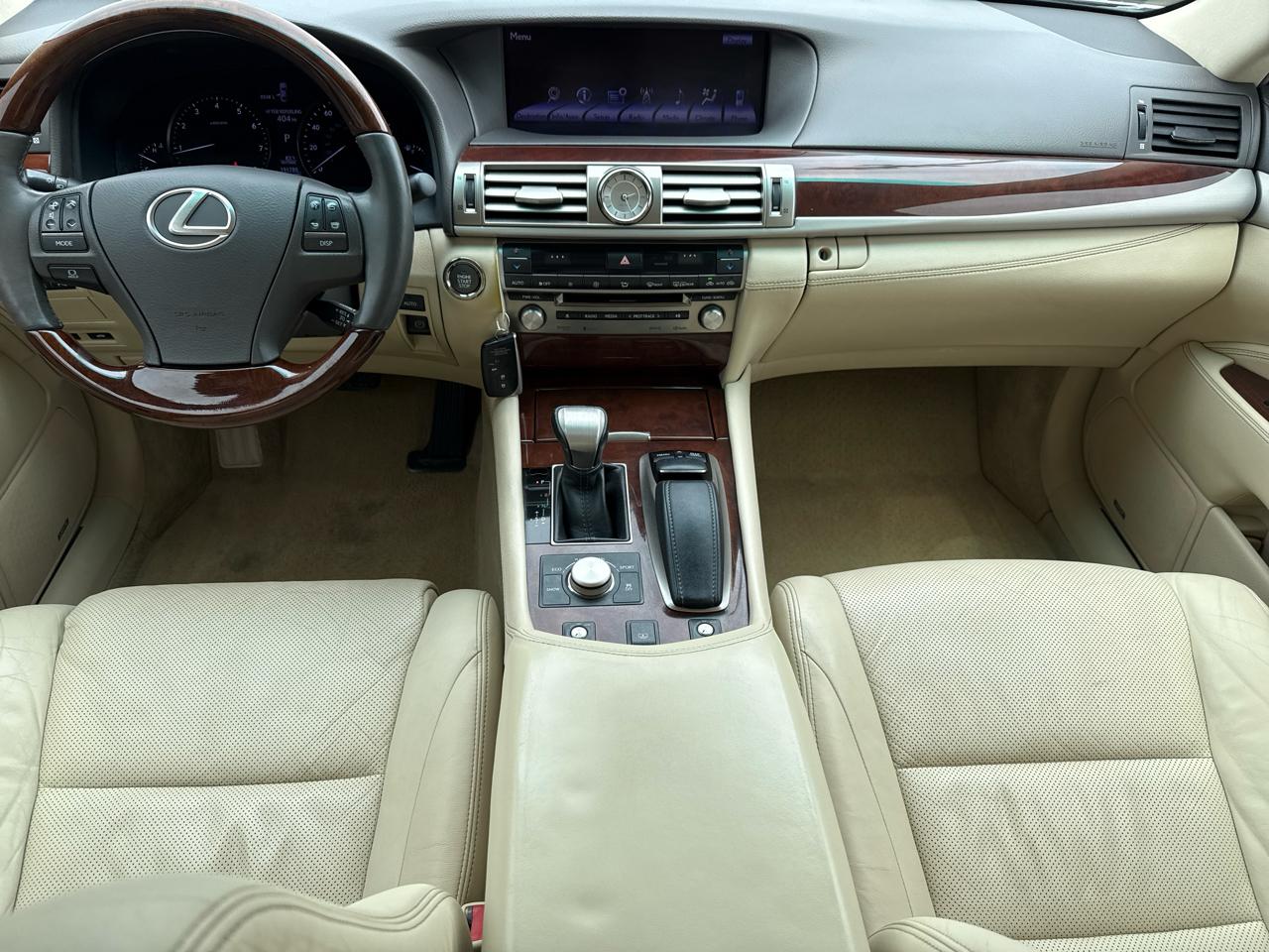 Lexus LS 460 4dr Sdn RWD 2013