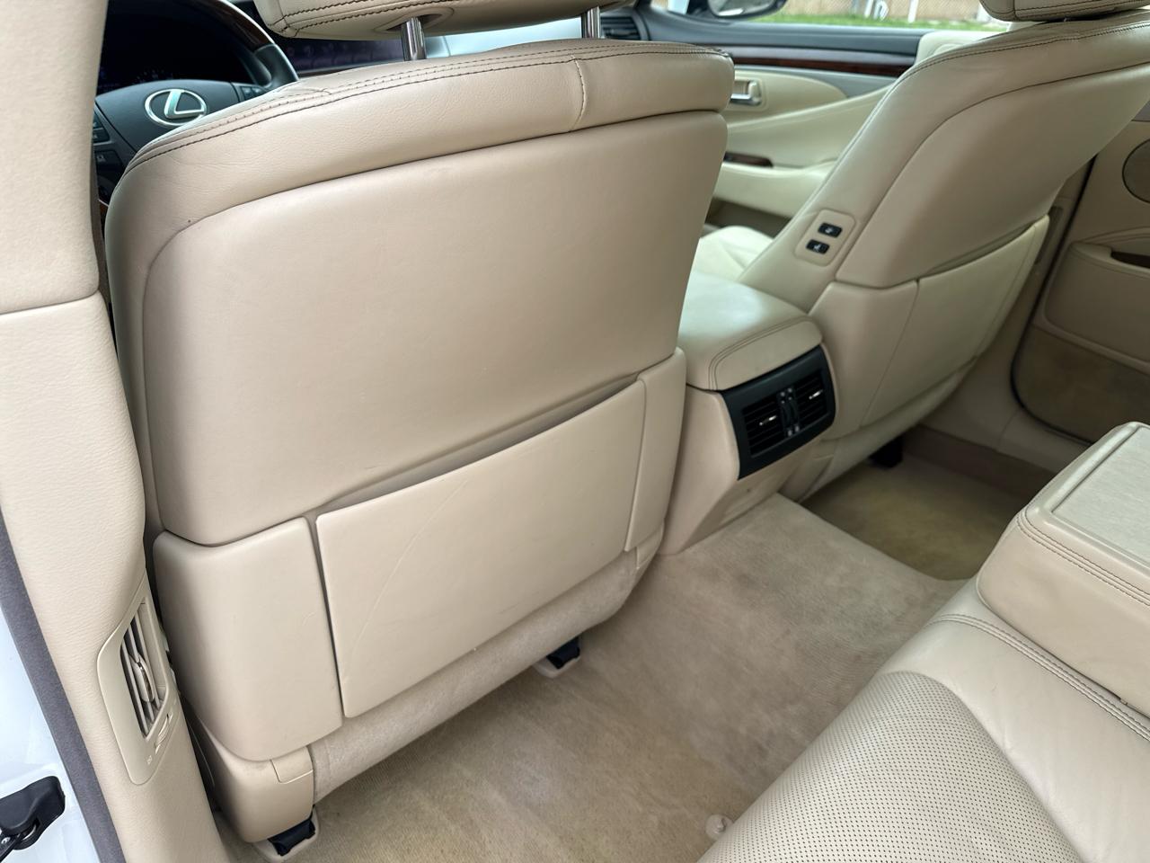 Lexus LS 460 4dr Sdn RWD 2013