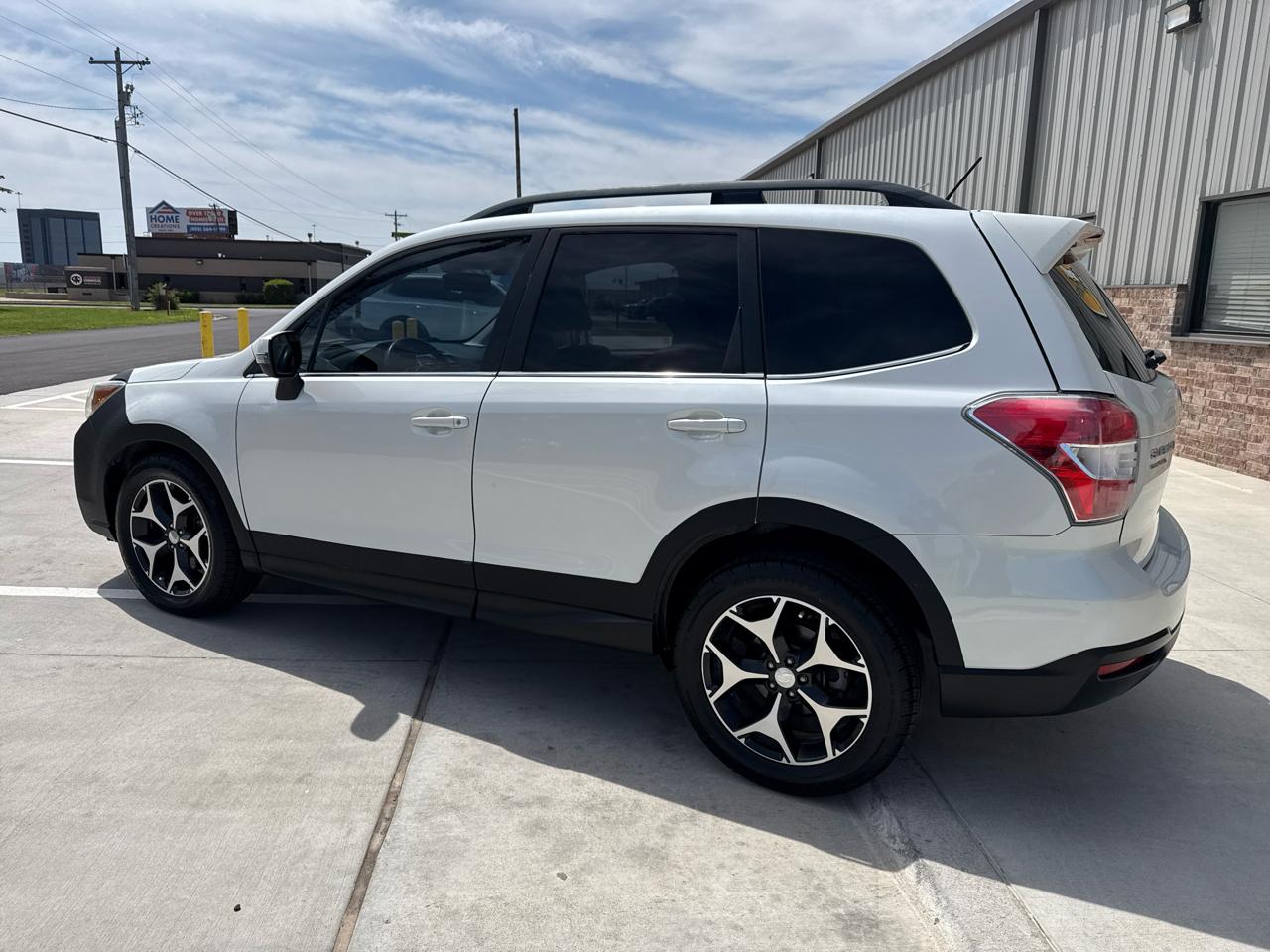 Subaru Forester 4dr Auto 2.0XT Touring 2014