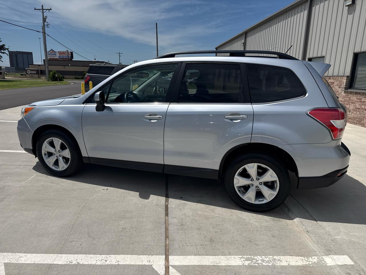 Subaru Forester 4dr Auto 2.5i Limited PZEV 2014