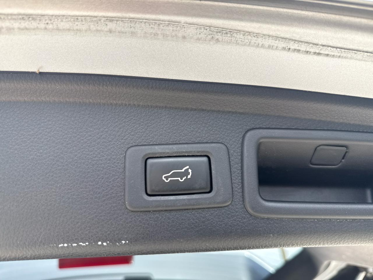 Subaru Forester 4dr Auto 2.5i Limited PZEV 2014