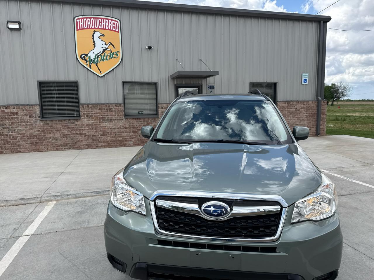 Subaru Forester 4dr CVT 2.5i Premium PZEV 2016