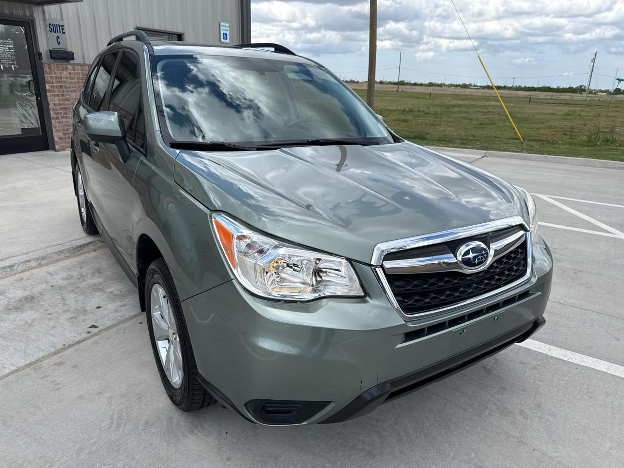 Subaru Forester 4dr CVT 2.5i Premium PZEV 2016