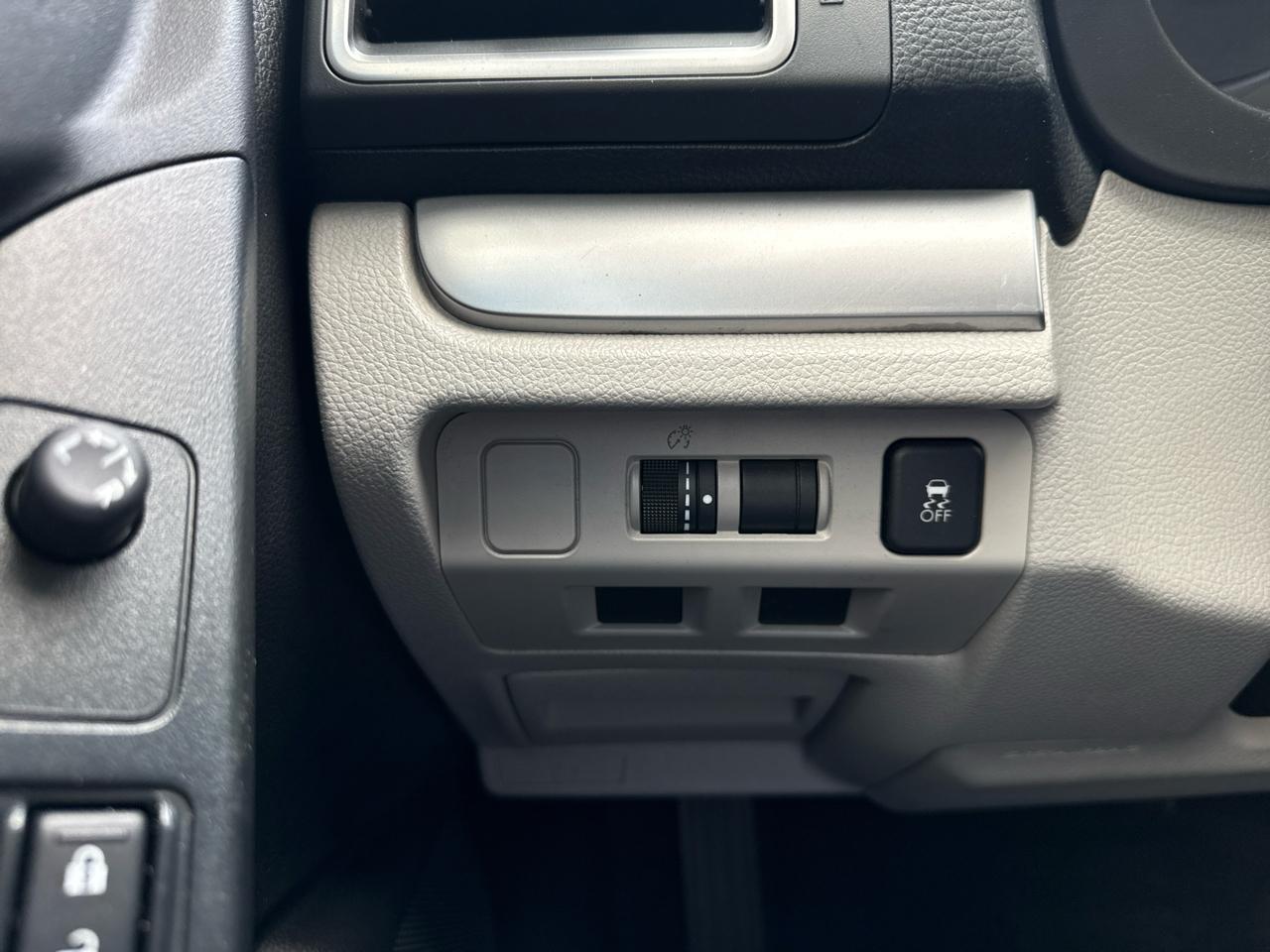 Subaru Forester 4dr CVT 2.5i Premium PZEV 2016