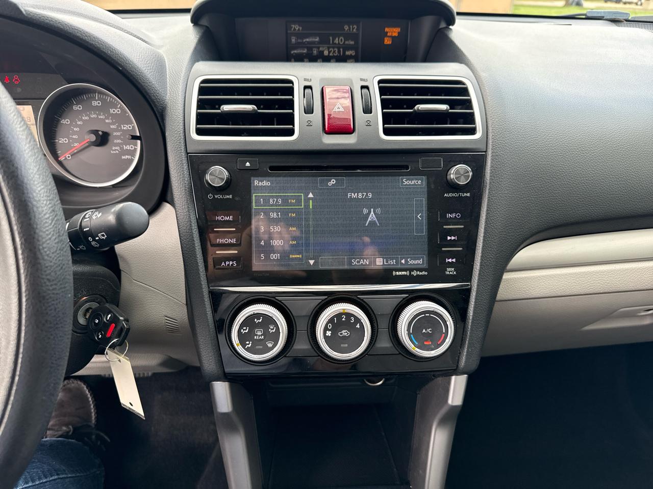 Subaru Forester 4dr CVT 2.5i Premium PZEV 2016