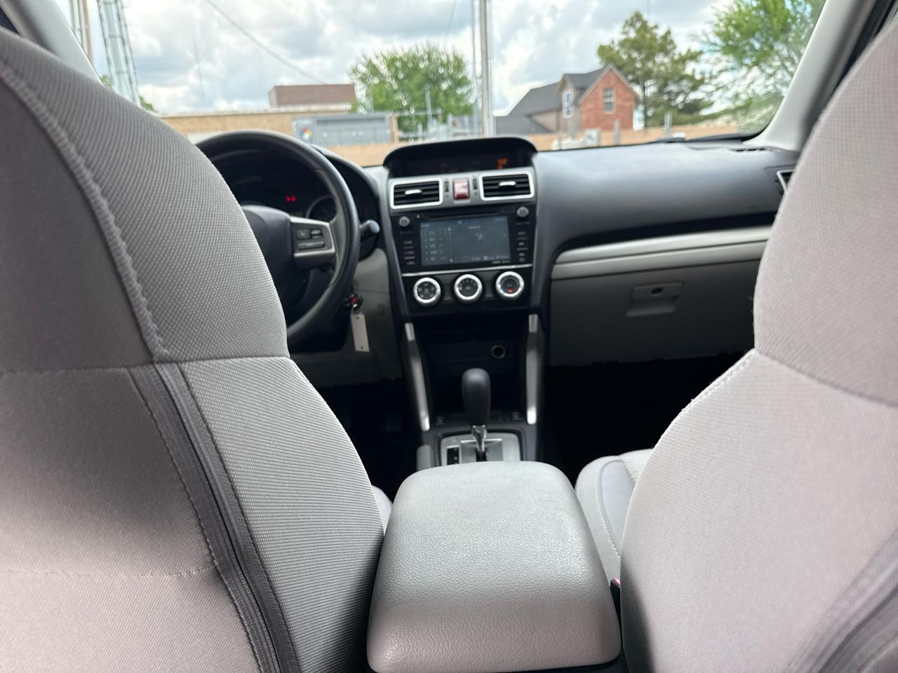 Subaru Forester 4dr CVT 2.5i Premium PZEV 2016