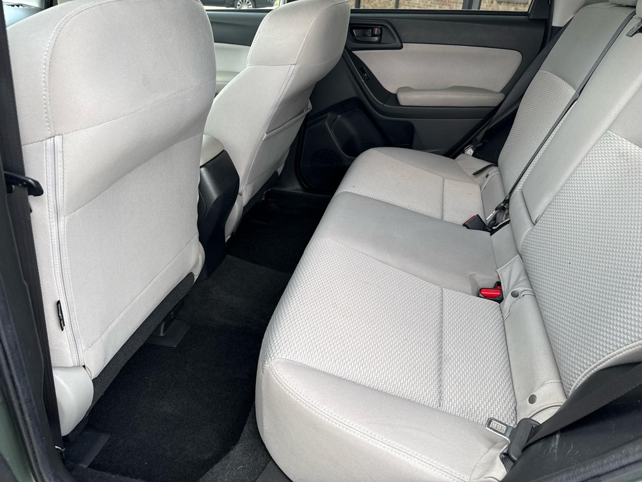 Subaru Forester 4dr CVT 2.5i Premium PZEV 2016