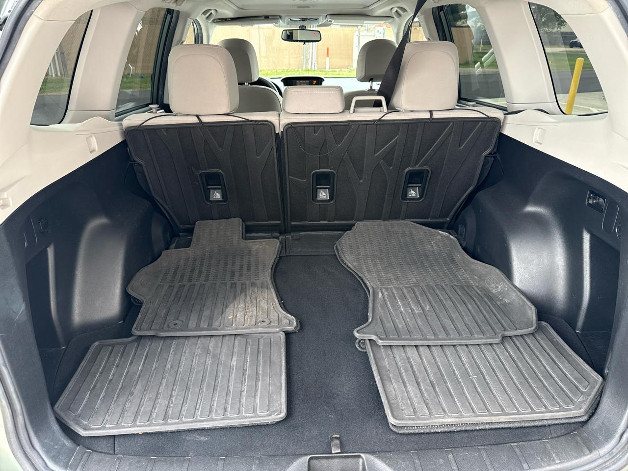 Subaru Forester 4dr CVT 2.5i Premium PZEV 2016