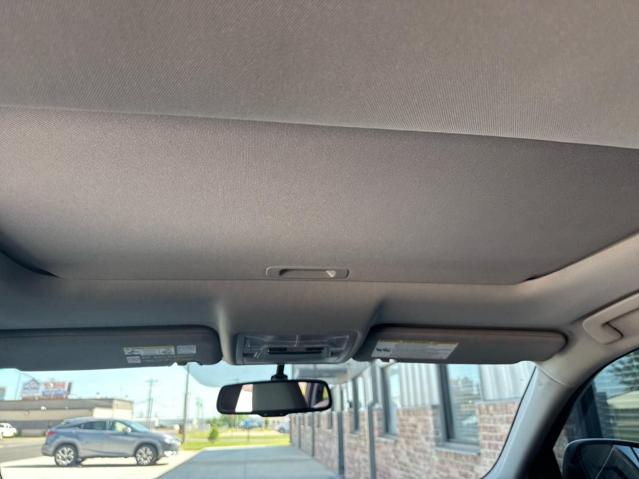 Toyota Highlander FWD 4dr V6 XLE (Natl) 2015