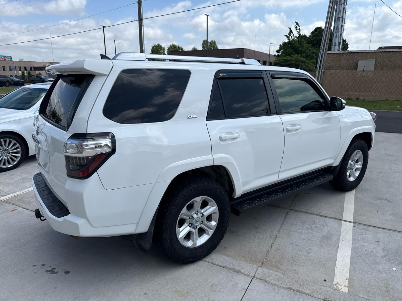 Toyota 4Runner RWD 4dr V6 SR5 Premium (Natl) 2014