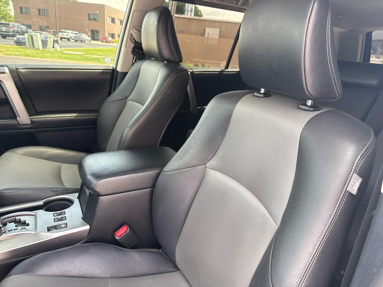 Toyota 4Runner RWD 4dr V6 SR5 Premium (Natl) 2014