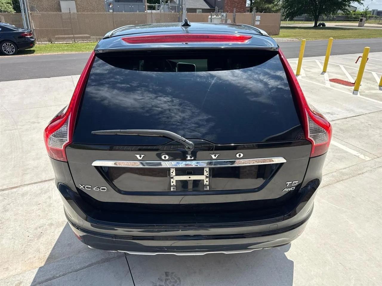 Volvo XC60 AWD 4dr T5 Premier 2016